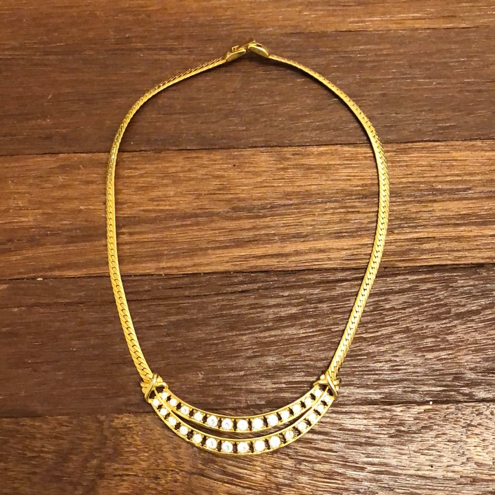 Women's crystal necklace